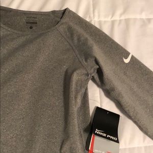 NWT Nike pro long sleeve size small